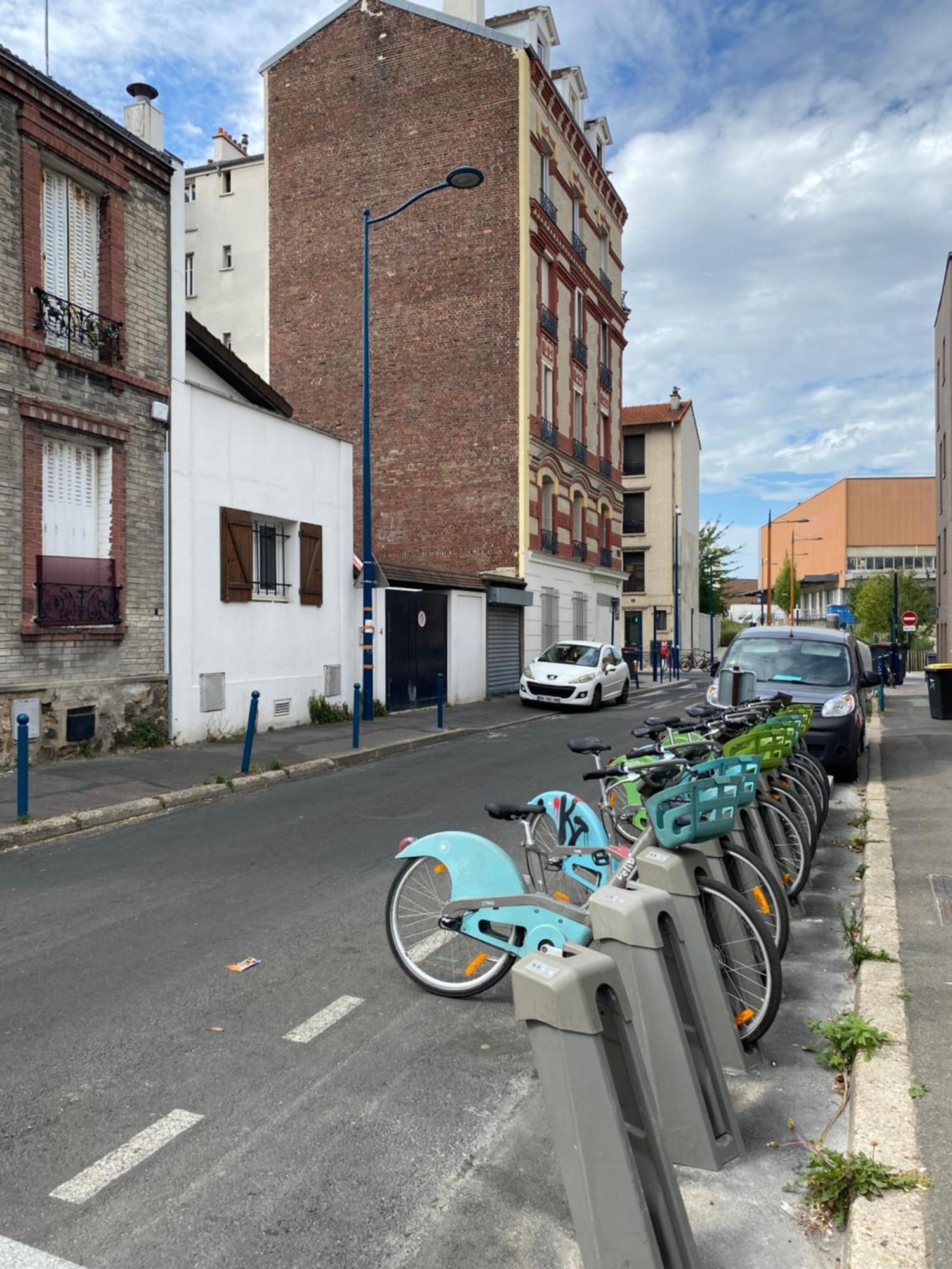 Paris-Eiffel, Bienvenue -Terrasse -Netflix Leilighet Pantin Eksteriør bilde